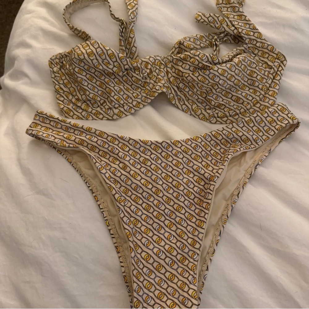 Monday Swimwear | Maui Top & Byron Bottom | Tan / Cream Chain Print Bikini SET